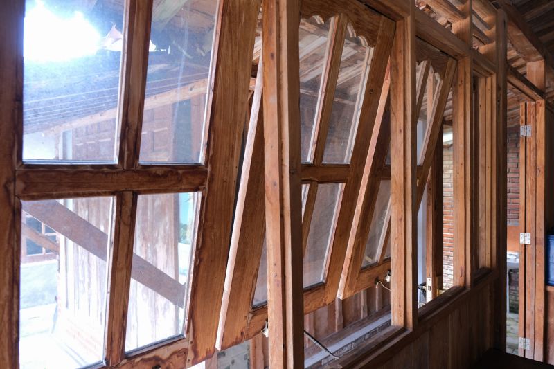 Contact About Wood Windows Installation
